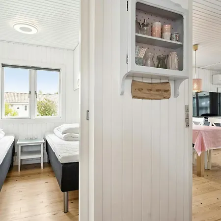 Rigt Udeliv Og Nostalgi Ved Middelfart *
