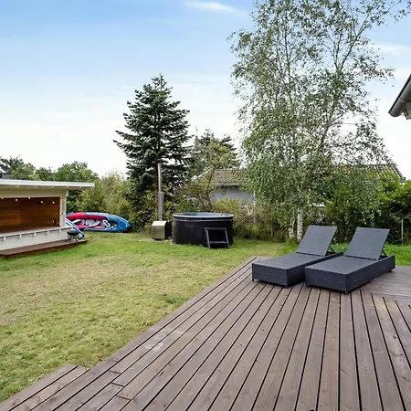 Rigt Udeliv Og Nostalgi Ved Middelfart Hébergement de vacances
